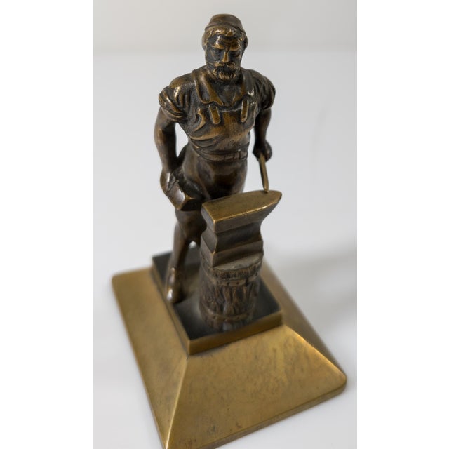 Metal 19th Century European Bronze of a Blacksmith After Wilhelm Albermann For Sale - Image 7 of 9