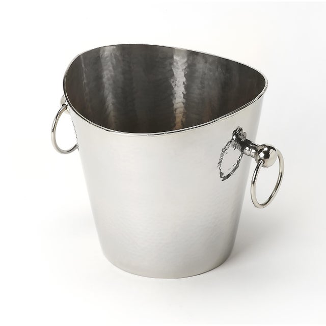 Decorated with hammered silve toned finish, this wine cooler has a lavish yet sophisticated appeal. With its attractive...