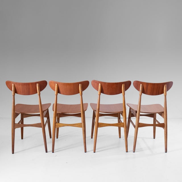 Hans Wegner Scandinavian Wood Dining Chairs in the the style of Hans J. Wegner, 1960s, Set of 4 For Sale - Image 4 of 14
