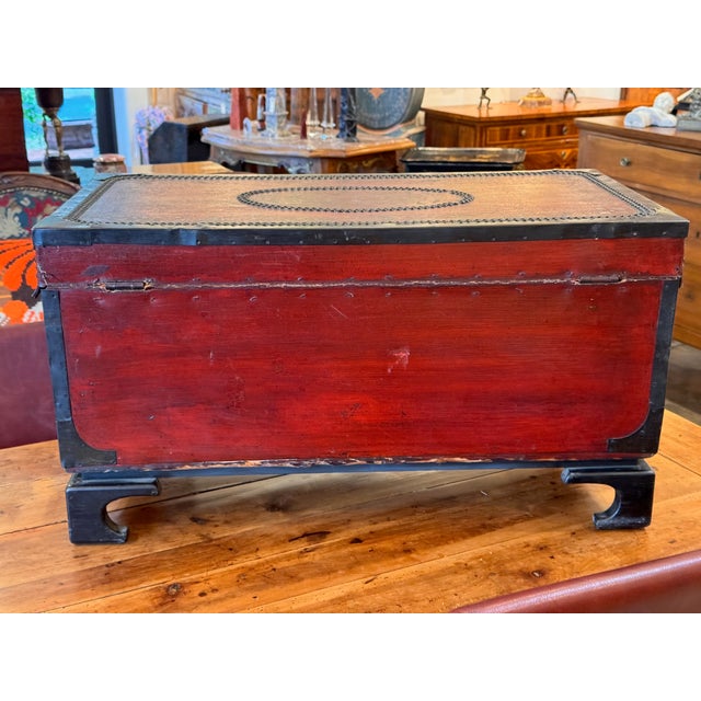 Traditional 1920s China Trade Leather Trunk on Stand For Sale - Image 3 of 8