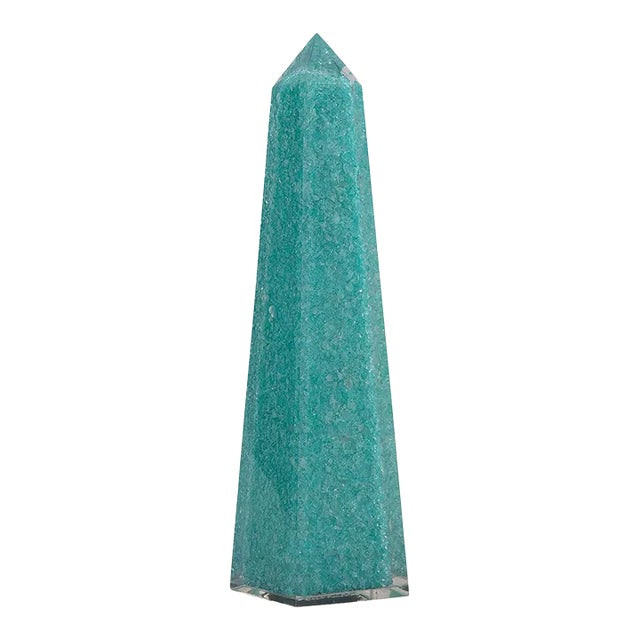 Stoneridge Quartz Obelisk in Turquoise For Sale