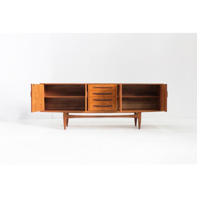 Vintage Teak Sideboard from G-Plan, 1960s For Sale - Image 6 of 9