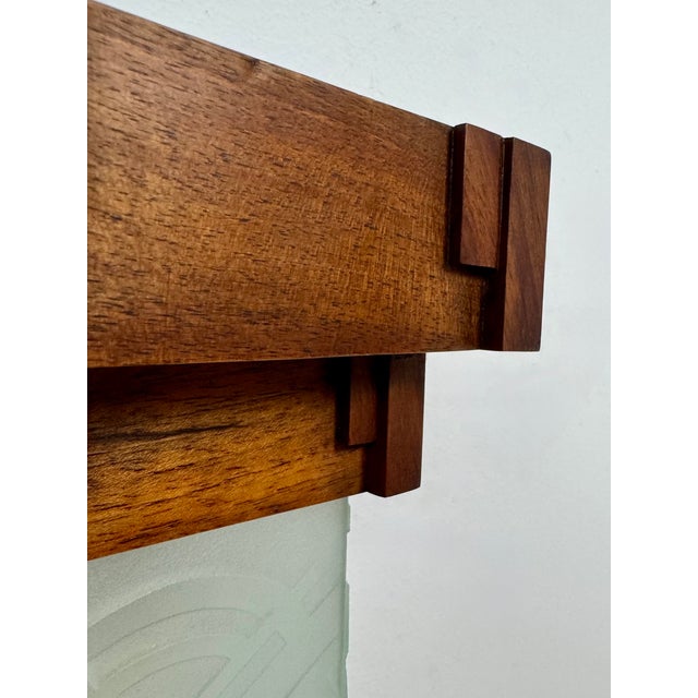 Art Deco Modernist Wall Sconce in Oak and Frosted Glass, France, 1930 For Sale - Image 8 of 14