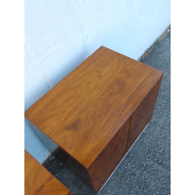 White Furniture Hollywood Regency Nightstands End Bedside Tables a Pair 6313 For Sale - Image 13 of 18