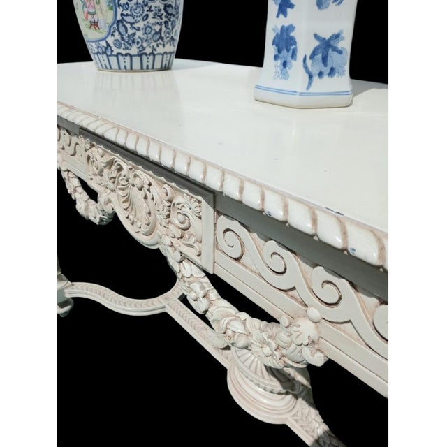 Vintage Off White Carved Urn Rose Louis Xvi, French Style Coastal Large Console Table For Sale - Image 11 of 12