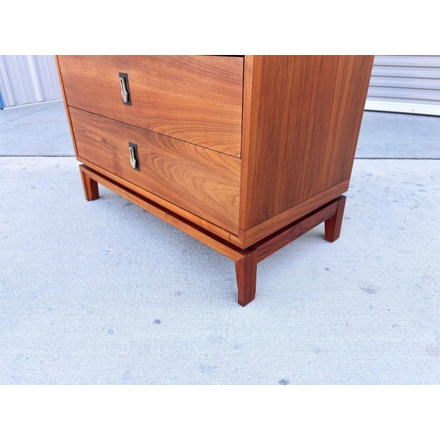 1960s Mid Century Walnut Chest of Drawers by John Keal for Brown Saltman For Sale In Los Angeles - Image 6 of 13
