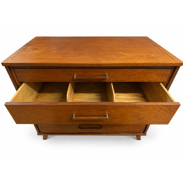 1950s Mainline by Hooker MCM Solid Cherry Bedroom Set "Manhattan Group" Line, 2 Pieces For Sale - Image 11 of 18