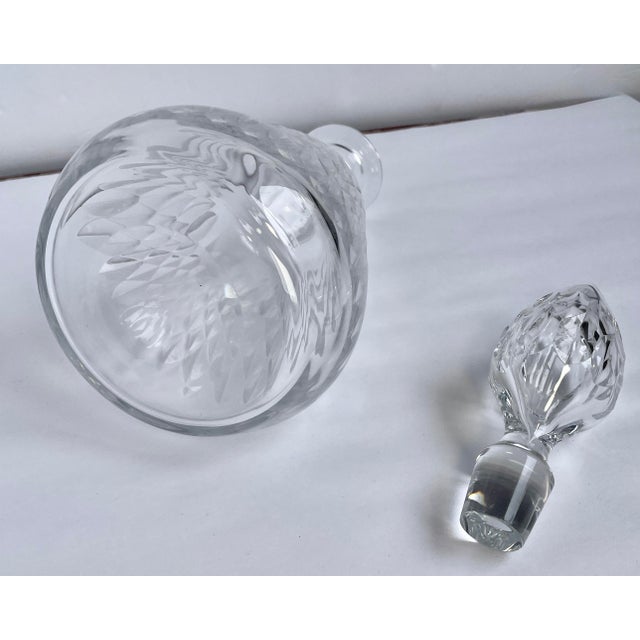 French 1940s Baccarat Cut Crystal Decanter - For Sale - Image 3 of 6