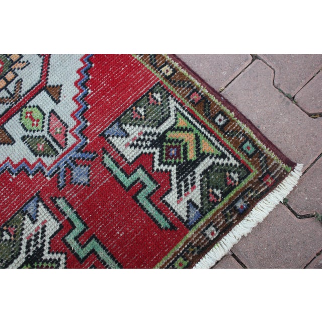 1960s 1960s Turkish Traditional Geometric Rug For Sale - Image 5 of 13