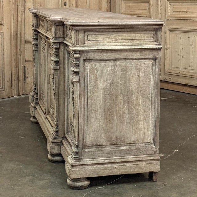 19th Century French Renaissance Revival Buffet in Solid Stripped Oak For Sale - Image 12 of 18
