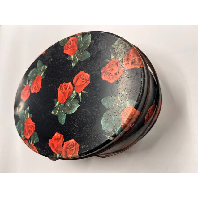 Vintage Painted Roses Metal Box With Handles For Sale In New York - Image 6 of 7