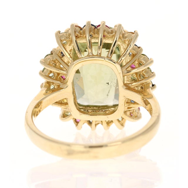 2020s 7.42 Carat Tourmaline Multi-Sapphire Yellow Gold Cocktail Ring Size 7 For Sale - Image 5 of 5