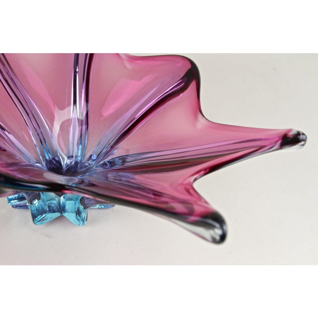 Mid-Century Murano Glass Bowl in Purple-Blue Tones, Italy, 1960s For Sale - Image 12 of 18