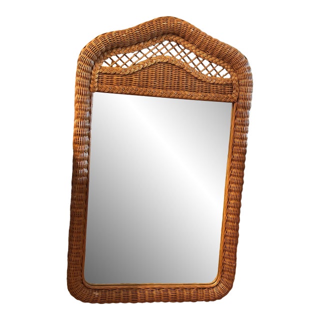 1970s Mid-Century Modern Bohemian Coastal Riviera Arched Woven Natural Wicker and Rattan Wall Mirror With Intricate Detail. 51”Hx31”Lx2.5”D For Sale