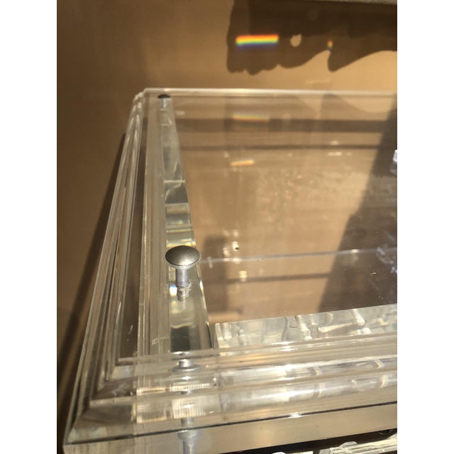 Methacrylate Display Trunk, 1970s For Sale - Image 9 of 11