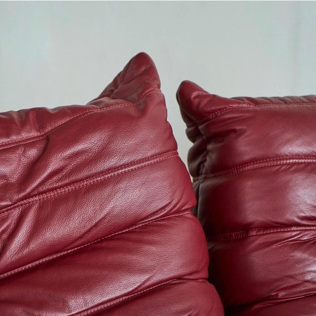 Togo Modular Sofa in Oxblood Red Leather attributed to Michel Ducaroy for Ligne Roset, 2000s, Set of 4 For Sale - Image 14 of 18