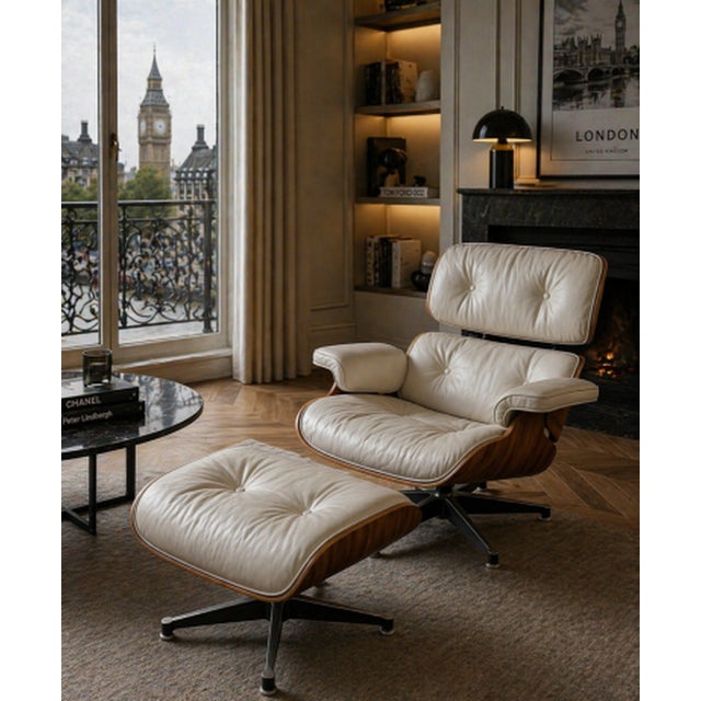 Beige Set of Lounge Chair and Ottoman in White Leather by Charles and Ray Eames, 1956 For Sale - Image 8 of 9