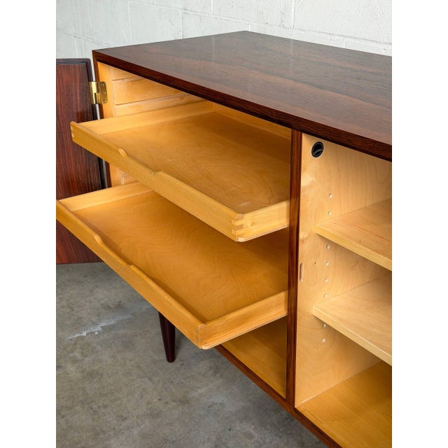 Wood Poul Hundevad Rosewood Sideboard Credenza Low Storage Unit Tapered Legs Denmark 1960s For Sale - Image 7 of 10