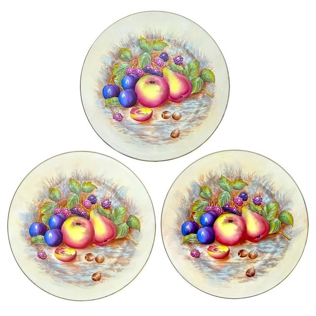 Aynsley Orchard Fruit Gold Dinner Plates - Hand-Painted - Set of Six For Sale - Image 6 of 10