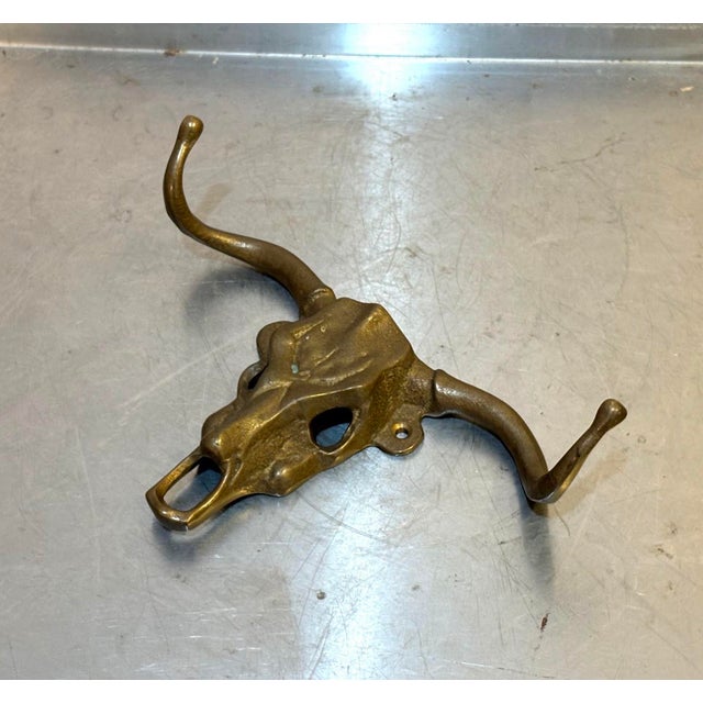 Hollywood Regency San Pacific International Large Brass Cow Head Wall Hook For Sale - Image 3 of 5