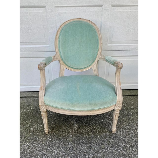 A French Country Classic | Louis XVI Fauteuil in Soft Celadon Velvet For Sale - Image 10 of 10