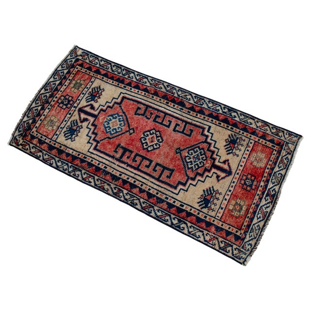 1970s Vintage Hand Knotted Small Rug For Sale - Image 6 of 13