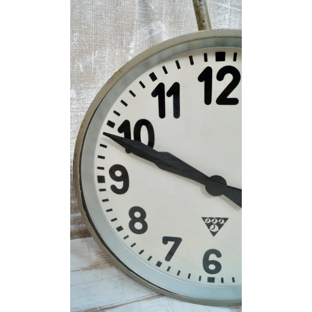 1950s Vintage Double Sided Station Clock from Pragotron, 1953 For Sale - Image 5 of 8