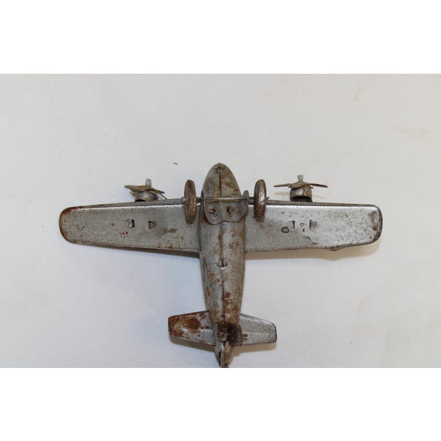 Americana Memorabilia Aircraft Ww2 Twin Engine Toy Planes Set A For Sale - Image 6 of 12