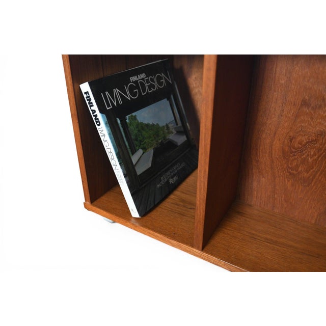Brown Danish Modern Teak Book + Record Cube, 1960s For Sale - Image 8 of 8