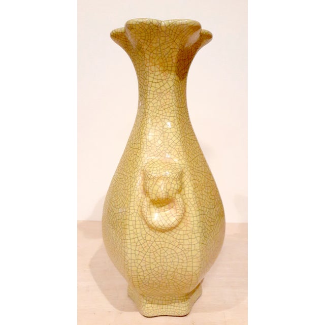 Early 20th Century Chinese Yellow Glaze Porcelain Ge Yao Six Sided Vase For Sale - Image 4 of 8