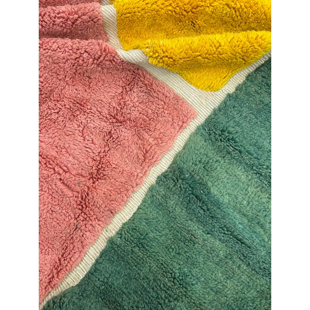 Mid-Century Modern Moroccan Handwoven Abstract Wool Rug, 2010s For Sale - Image 3 of 10
