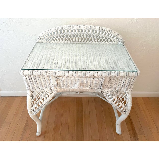 Charimng vintage white wicker vanity or console, desk, hall table or dresser. Great piece with so many uses in the home....