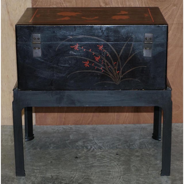Large Vintage Chinese Hand-Painted Chests on Stands, Set of 2 For Sale - Image 10 of 18
