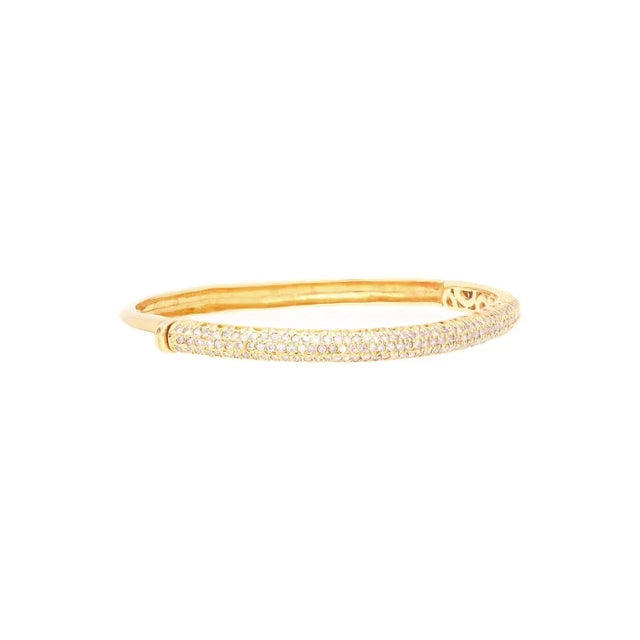 18k Gold and Round Pink Diamond Pave Set Bangle Bracelet For Sale - Image 4 of 6