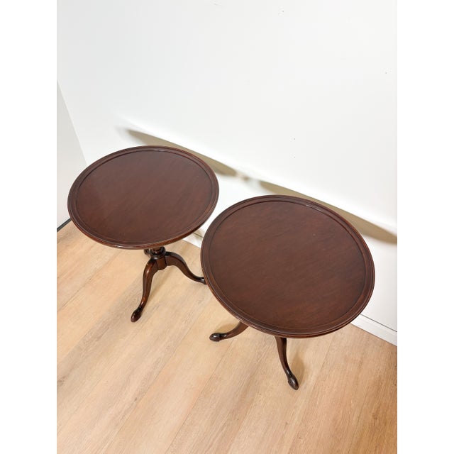 Vintage Mahogany Pedestal Tables by Brandt For Sale In San Francisco - Image 6 of 9