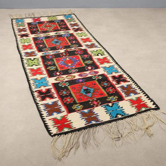 Vintage Kilim Rug in Wool For Sale - Image 9 of 9