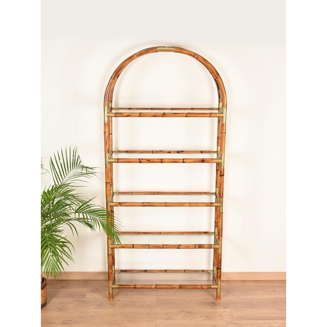 Metal Large Italian Arch Shelf in Rattan and Brass, 1970s For Sale - Image 7 of 17