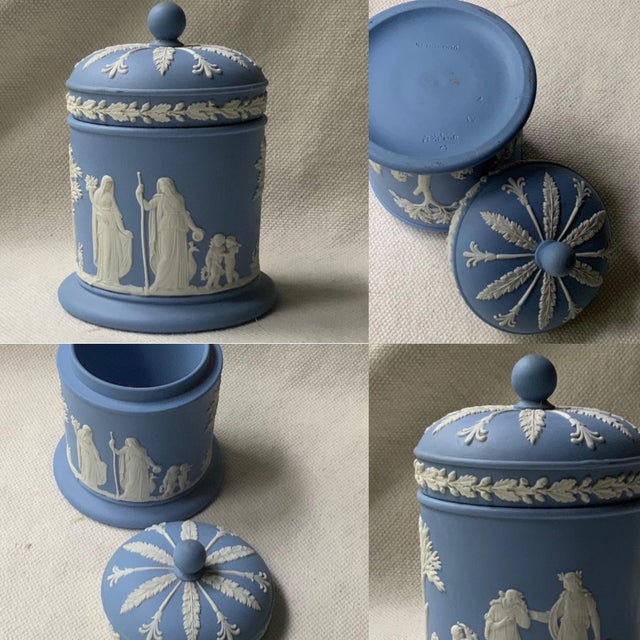 1950s Wedgwood Jasperware Ladies Desk Set- 3 Pieces For Sale - Image 6 of 12