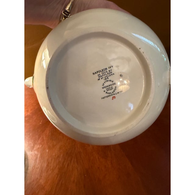 1900 Wedgwood Napoleon Ivy Teapot England Green Queen's Ware Bone China - Rare For Sale - Image 9 of 9
