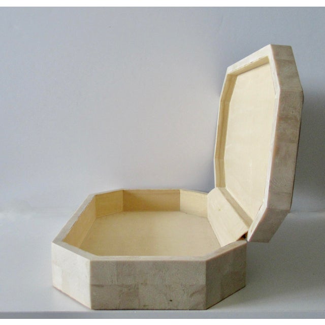 Maitland Smith Large Tessellated Stone, Hinged Keepsake Box For Sale - Image 10 of 18