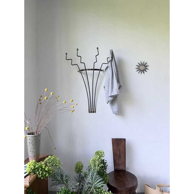Metal Zigzag Wall-Mounted Coat Rack in Metal and Brass, 1960s For Sale - Image 7 of 18