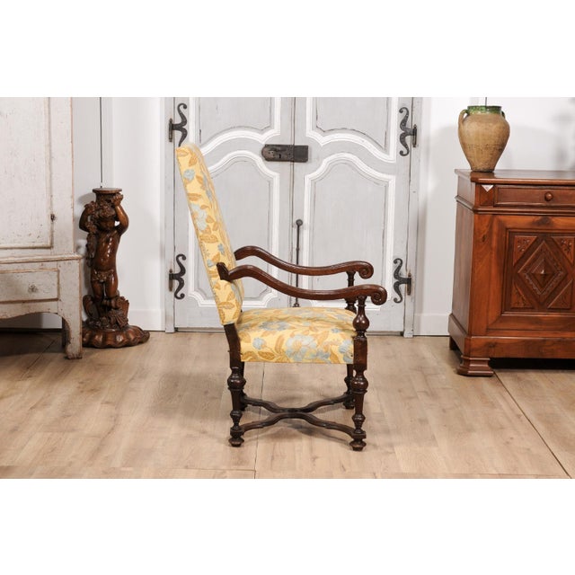 Italian Baroque Period 17th Century Walnut Armchair with Carved X-Form Stretcher For Sale - Image 10 of 12
