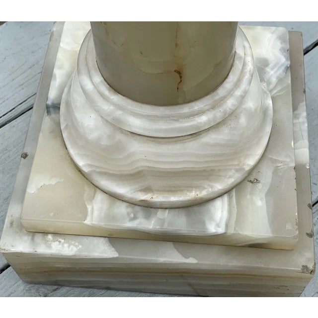Art Deco Antique Victorian - Art Deco Era Alabaster Rotating Stone Pedestal Fern Stand For Sale - Image 3 of 16