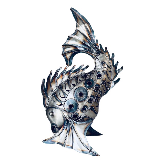 Modern Metal Fish Sculpture with Subtle Reflections For Sale