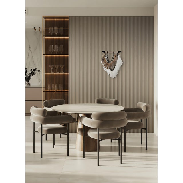 Velvet and Aurum For Sale - Image 9 of 11