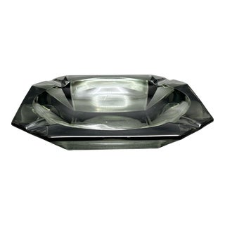 Vintage Mid-Century Modern Smoky Green Faceted Square Glass Ashtray/Catchall/Trinket Dish For Sale