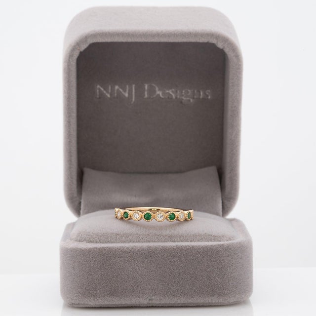 Modern Zambian Emerald Band Ring With Earth-Mined Diamond Accents: Solid 14k Gold, Size 6.75 For Sale - Image 3 of 9