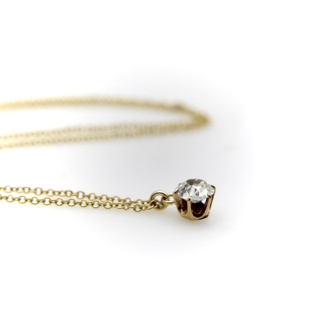 1910s 0.60 Carat Antique Old European Cut Diamond and 14k Gold Necklace For Sale - Image 4 of 10