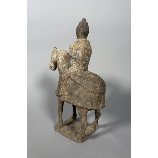 Sculpture of a horseman Mingqi China Tang Dynasty (618-907) For Sale - Image 6 of 9