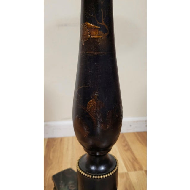 Black Antique English Regency Black Laquered Chinoiserie & Bronze Telescopic Lamp Table For Sale - Image 8 of 18